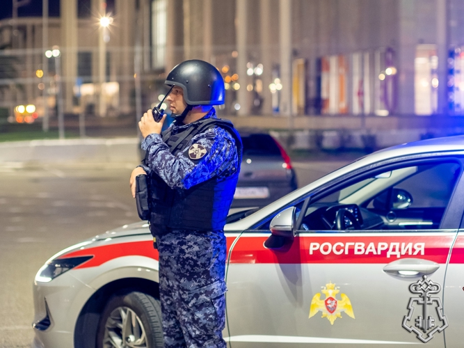 Сотрудники Росгвардии Адыгеи задержали гражданина находившегося в федеральном розыске